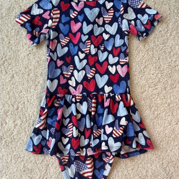 Posh Peanut Patriotic Hearts short sleeve twirl bodysuit dress size 18-24m - Picture 6 of 6